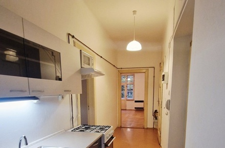 Pronájem bytu 2+1 60 m², Praha 3