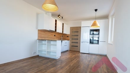 Pronájem bytu 2+kk 46 m², Praha 5