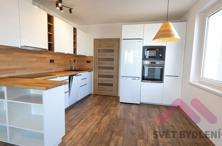 Pronájem bytu 2+kk 46 m², Praha 5