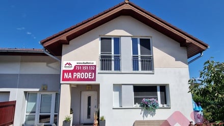 Prodej rodinného domu 184 m², Praha 9