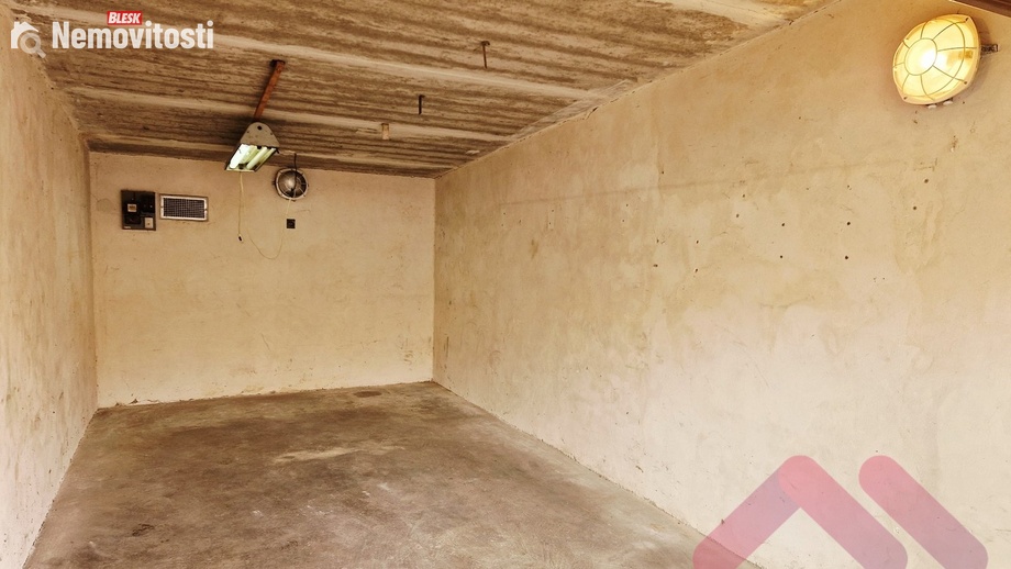 Pronájem garáže 20 m², Praha 4