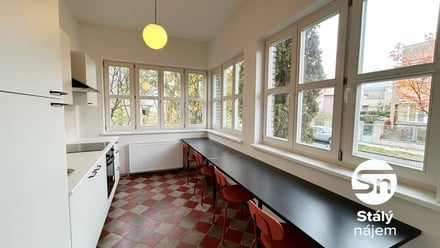 Pronájem bytu 2+1 60 m², Poděbrady II