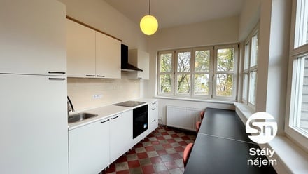 Pronájem bytu 2+1 60 m², Poděbrady II