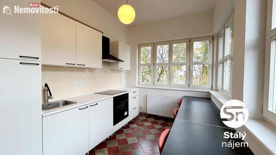 Pronájem bytu 2+1 60 m², Poděbrady II