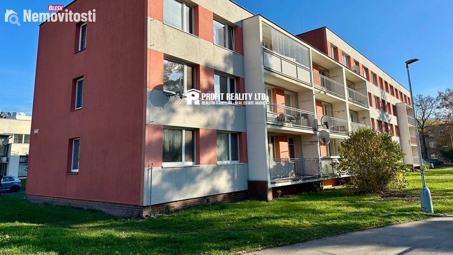 Pronájem bytu 2+kk 38 m², Beroun-Město
