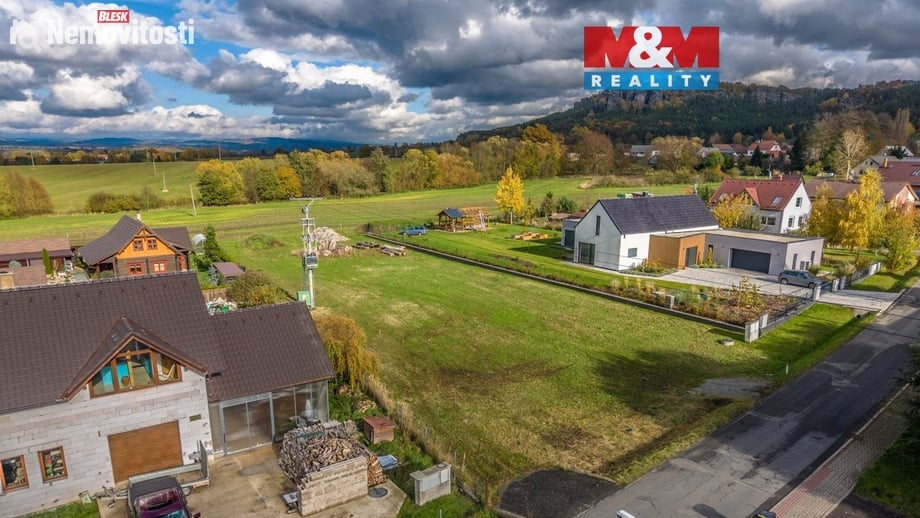 Prodej stavebního pozemku 1 000 m², Mnichovo Hradiště