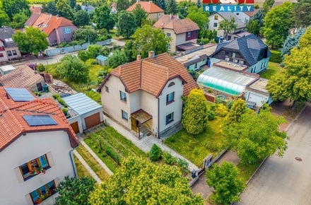 Prodej rodinného domu 146 m², Praha-Běchovice