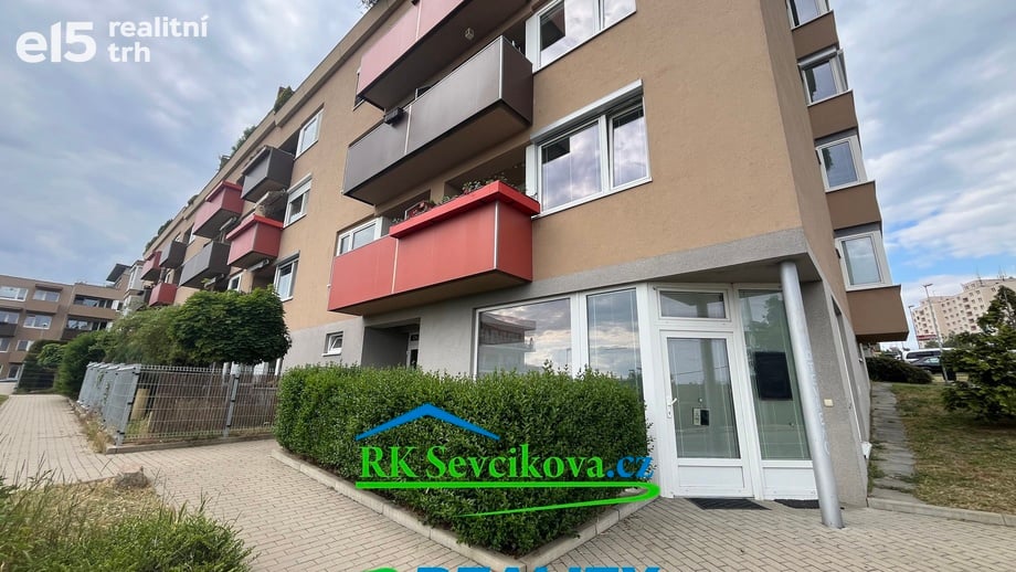 Pronájem obchodního prostoru 75 m², Brno - Bystrc