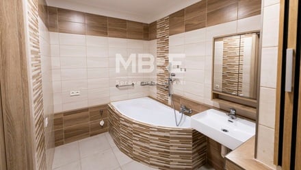 Pronájem bytu 2+1 65 m², Orlová - Lutyně