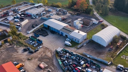 Prodej komerční nemovitosti 2 500 m², Lišov