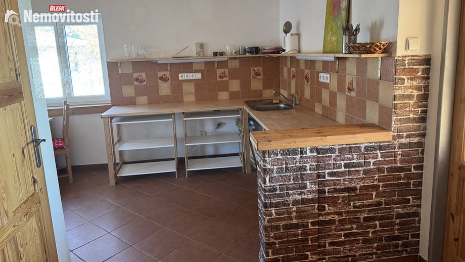 Pronájem bytu 2+1 77 m², Klokočná