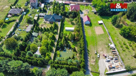 Prodej stavebního pozemku 2 251 m², Nižbor