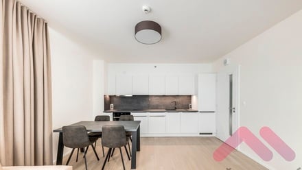 Pronájem bytu 3+kk 80 m², Praha 9