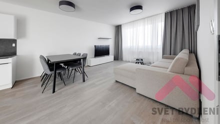 Pronájem bytu 4+kk 113 m², Praha 9