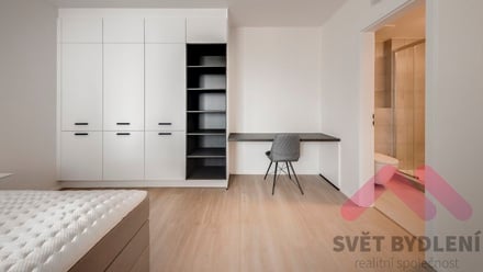 Pronájem bytu 4+kk 113 m², Praha 9