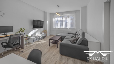 Pronájem bytu 2+kk 55 m², Praha - Libeň