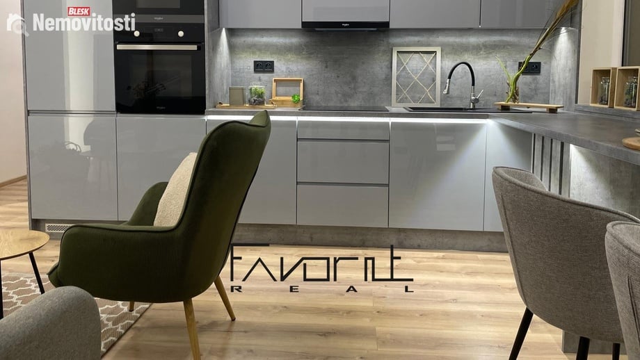 Prodej bytu 3+kk 60 m², Ostrava - Poruba