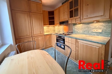 Pronájem bytu 1+1 30 m², Brno-město