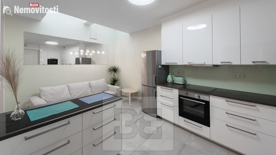 Pronájem bytu 1+1 50 m², Praha - Nové Město