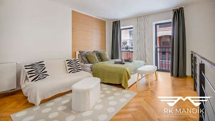 Pronájem bytu 2+kk 42 m², Praha - Karlín