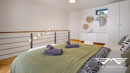 Pronájem bytu 2+kk 42 m², Praha - Karlín