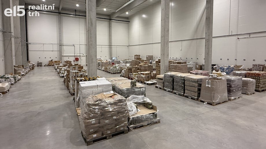 Pronájem skladu 1 000 m², Zdice - Černín