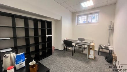Pronájem kanceláře 28 m², Třinec