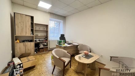 Pronájem kanceláře 28 m², Třinec