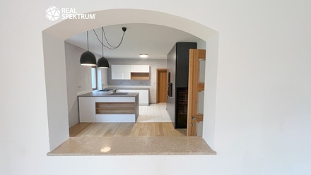 Pronájem rodinného domu 200 m², Brno - Ivanovice