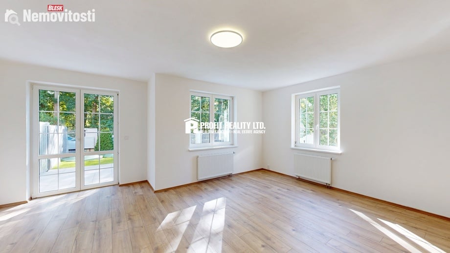Prodej vily 406 m², Praha - Lipence
