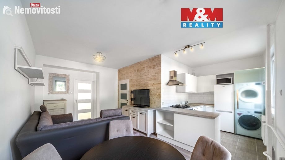 Prodej bytu 2+kk 42 m², Praha 10