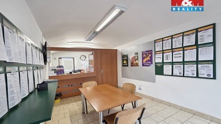 Pronájem obchodního prostoru 33 m², Karlovy Vary