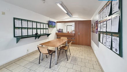 Pronájem obchodního prostoru 33 m², Karlovy Vary