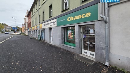 Pronájem obchodního prostoru 33 m², Karlovy Vary