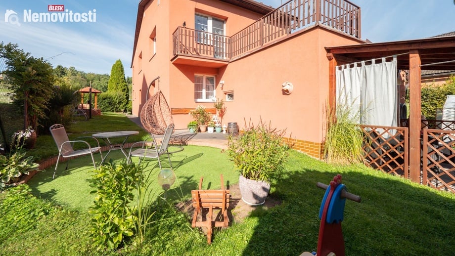 Prodej rodinného domu 160 m², Praha-Přední Kopanina