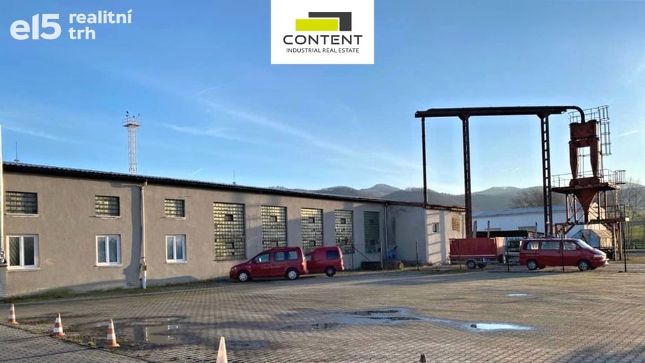 Pronájem skladu 456 m², Žalany