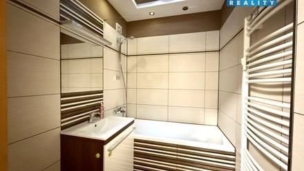 Pronájem bytu 3+1 78 m², Ostrava-Jih