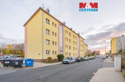 Prodej bytu 1+1 37 m², Kladno