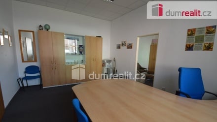Pronájem kanceláře 51 m², Lovosice