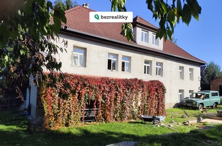 Prodej rodinného domu 274 m², Zákupy - Brenná