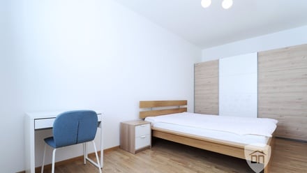 Pronájem bytu 2+kk 43 m², Praha - Střížkov
