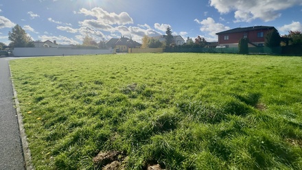 Prodej stavebního pozemku 1 345 m², Jesenice