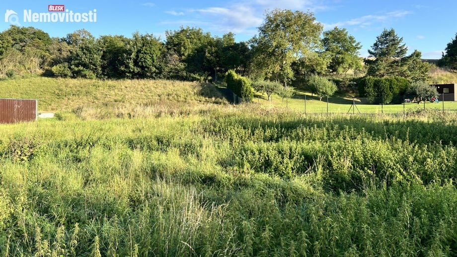 Prodej stavebního pozemku 1 267 m², Rájec-Jestřebí