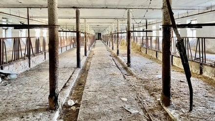 Prodej zemědělského objektu 1 700 m², Dolní Chvatliny