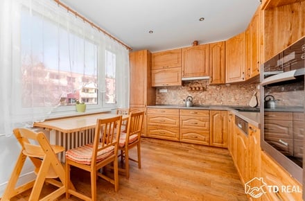 Prodej bytu 3+1 76 m², Brno - Bystrc