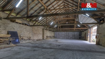 Pronájem skladu 300 m², Dolní Lukavice