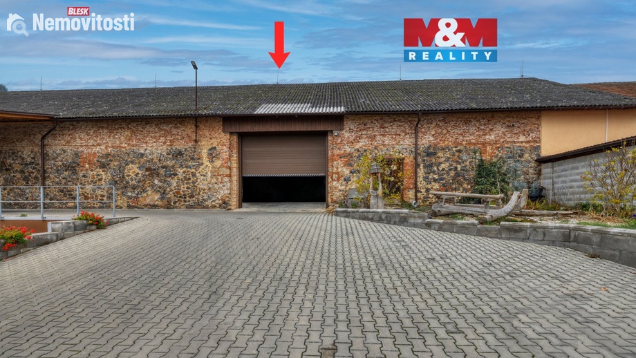 Pronájem skladu 300 m², Dolní Lukavice