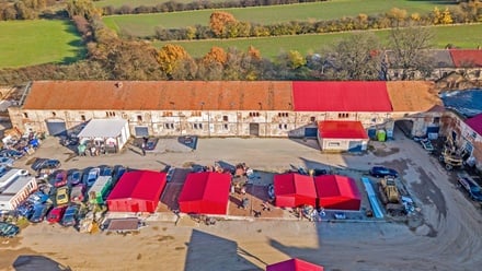 Pronájem skladu 150 m², Skuhrov