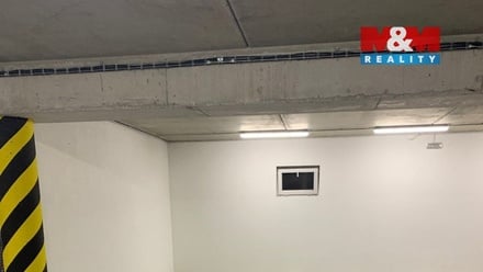 Pronájem garážového stání 25 m², Plzeň