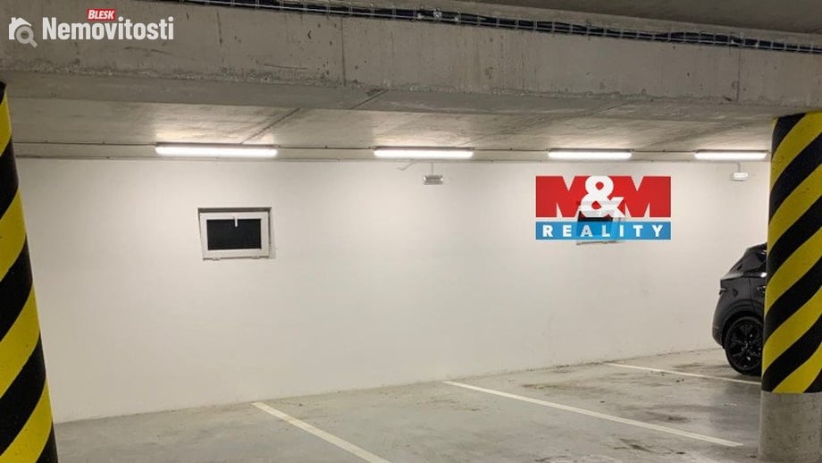 Pronájem garážového stání 25 m², Plzeň